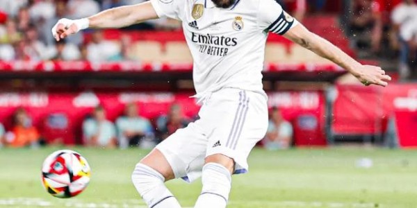 【国王杯】罗德里戈梅开二度，皇马2比1时隔9年夺冠！