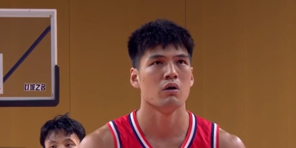 开云APP-失望！陈国豪在广州队，水土不服