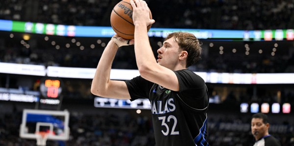 开云APP-这次对面有申京了！三分命中率倒数第二的独行侠能否再胜火箭？