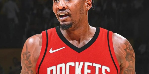 开云下载-忍无可忍！4年5270万，场均3分+三分24.3%，火媒破防：最烂的签约