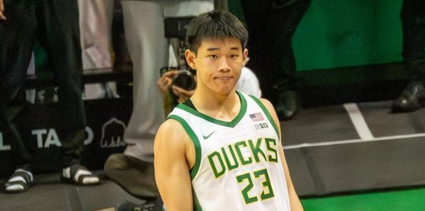 开云-林葳留洋首次连3战上双：轰14+3三分全队最高分 难阻强敌17连胜