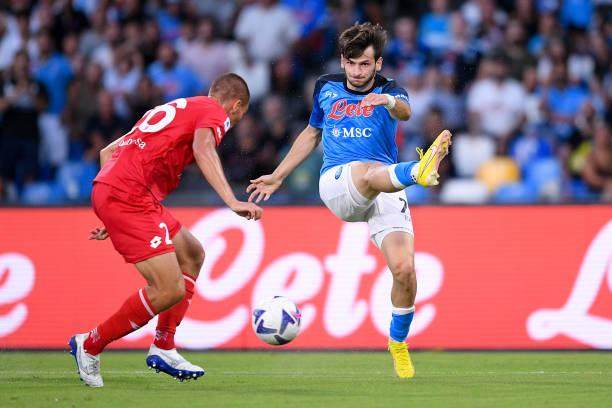 1661410396001011248.jpg 1242668039-612x612.jpg